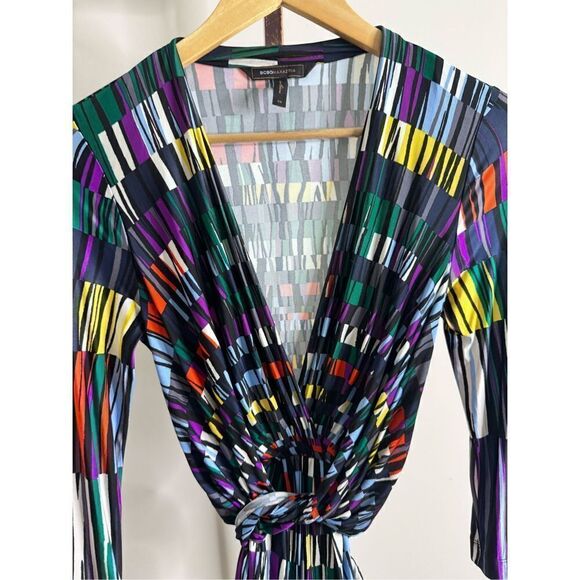BCBG Max Azria - Multicolored Striped Surplice Wrap Dress Sz XS - Picture 3 of 6